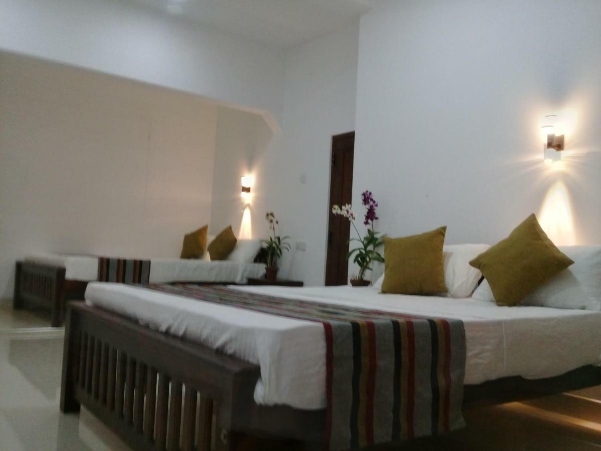 Green Edge Residences Dambulla Exterior photo
